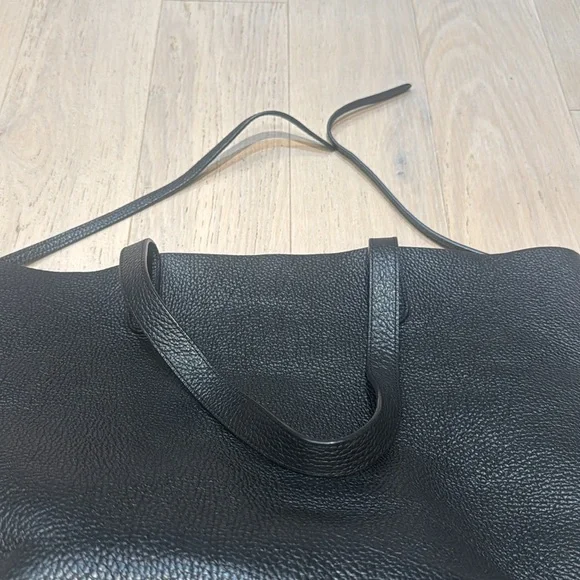 Cuyana Structured Black Leather Tote Bag - Like New! - Picture 14 of 16